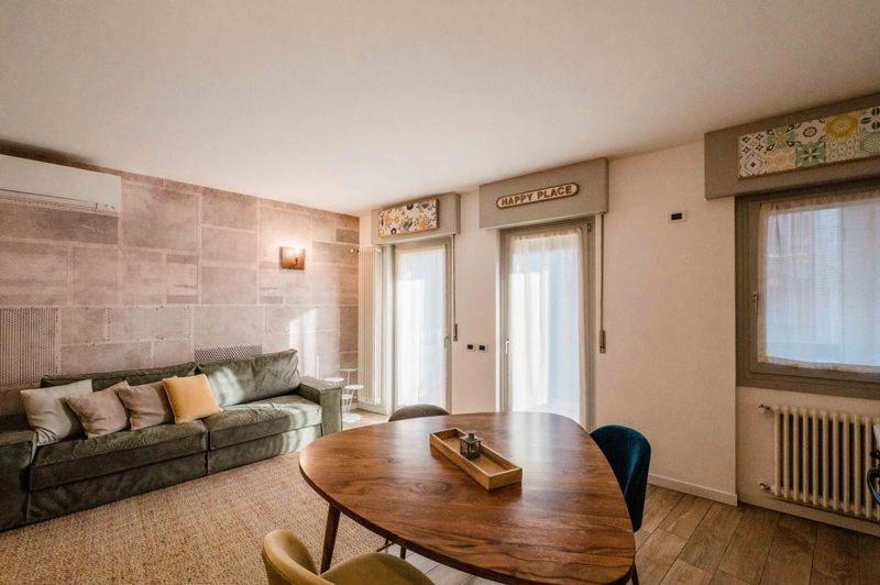 Moon And Sun Holiday Home بيرغامو المظهر الخارجي الصورة